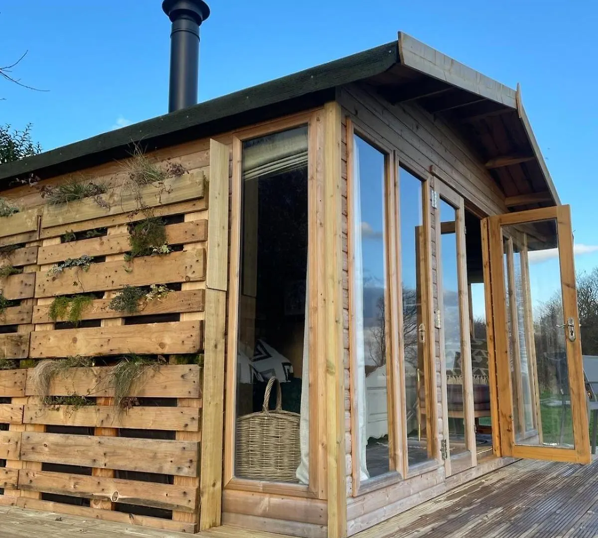 The Deer Hut At Carr House Farm Hotel Scarborough Kemping