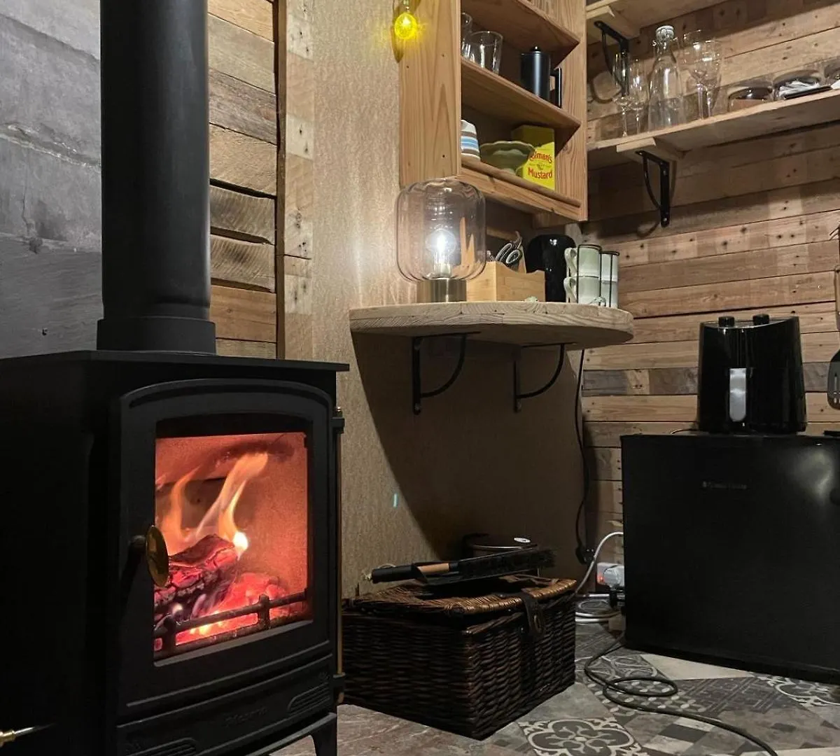 Camping The Deer Hut At Carr House Farm Hotell Scarborough